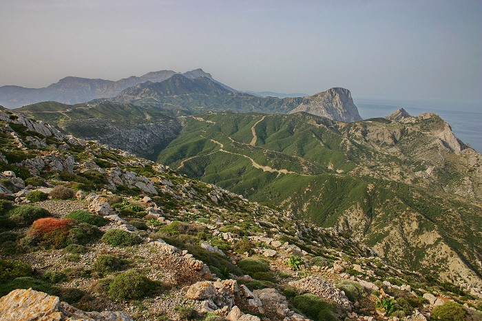 k-6 Ausblick zu Pei + Kymaras Berg .JPG