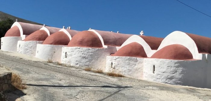 Exi Ekklisies in Panagia k.JPG